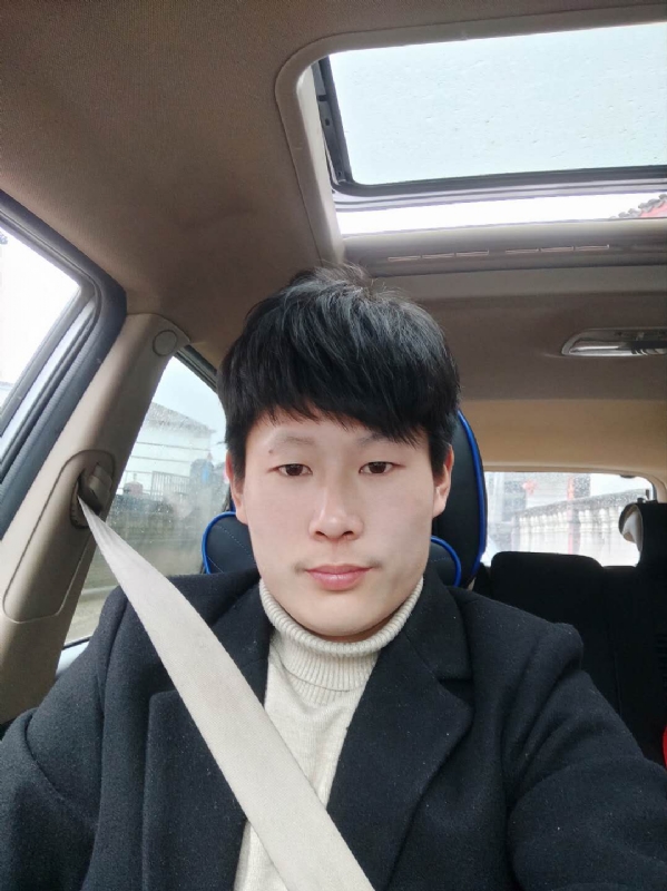 少年的第一张照片--泸州蓝颜知己交友网